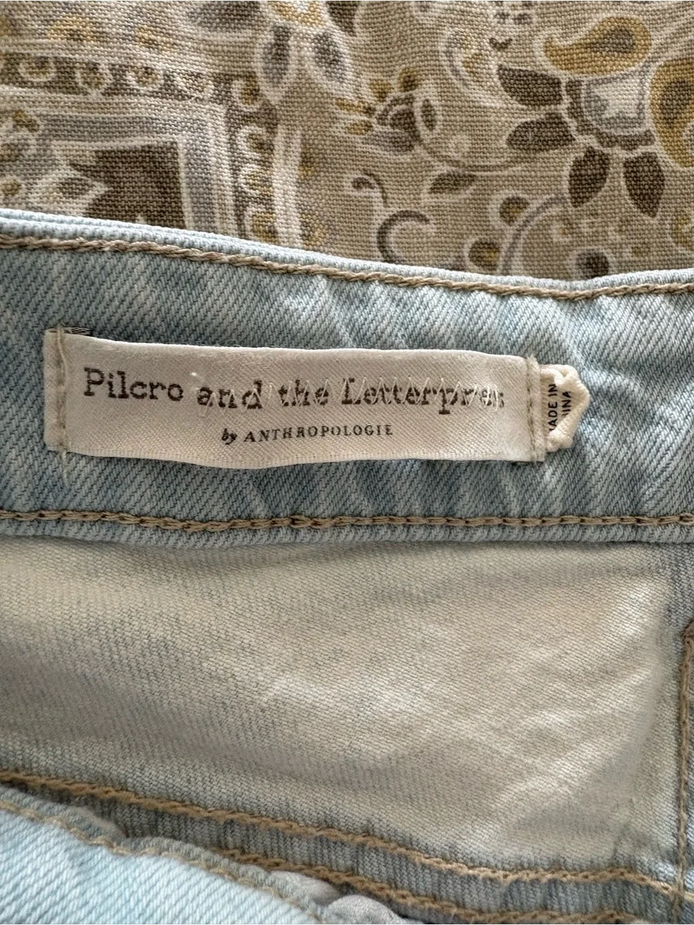 Pilcro and the Letterpress Light Wash Denim Shorts with Floral Print - Picture 5 of 6